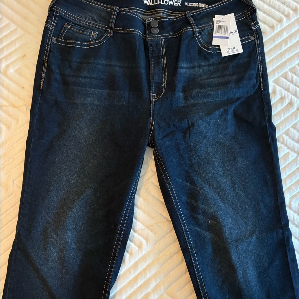 Wallflower Women's Deep Indigo Boot Cut Jeans